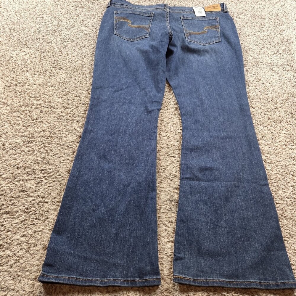 Signature Levi Strauss Jeans Womens 18 True Boot Stretch Dark Wash Denim Tags - Picture 6 of 8